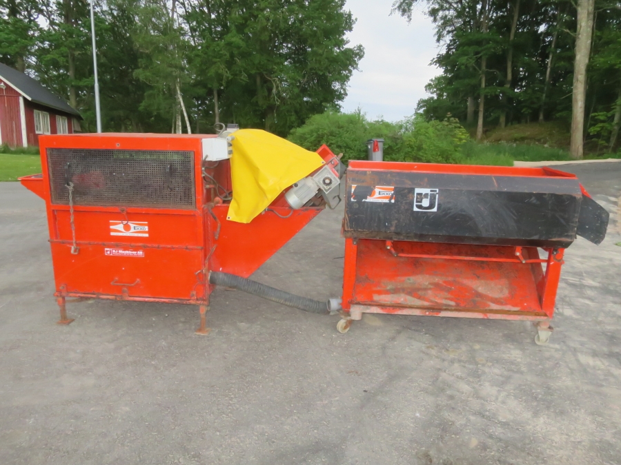 5221 EKKO potato washer with drier table 