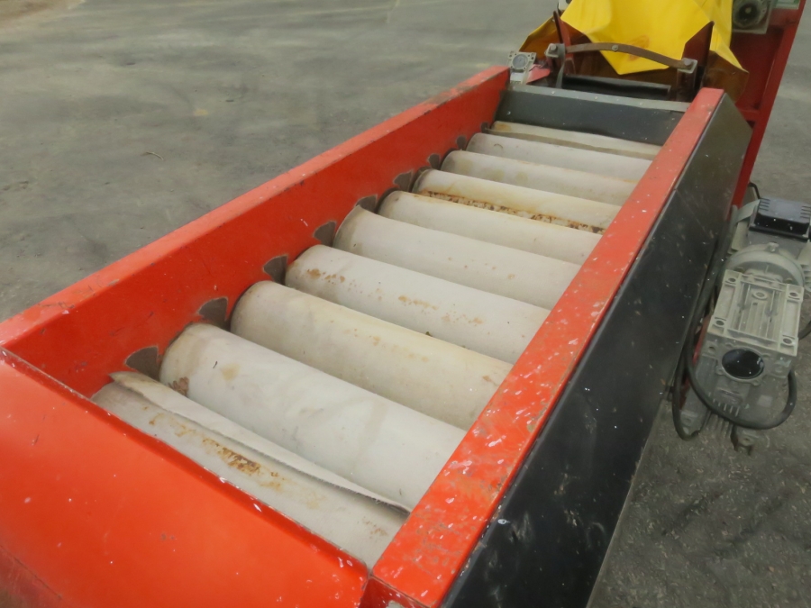 5221 EKKO potato washer with drier table 