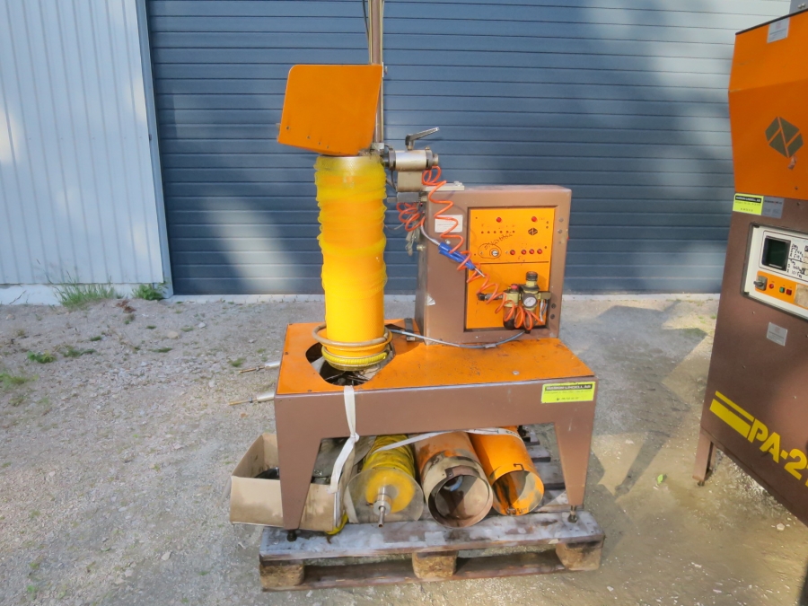5235 Daumar weigher and Xarpa net clipper