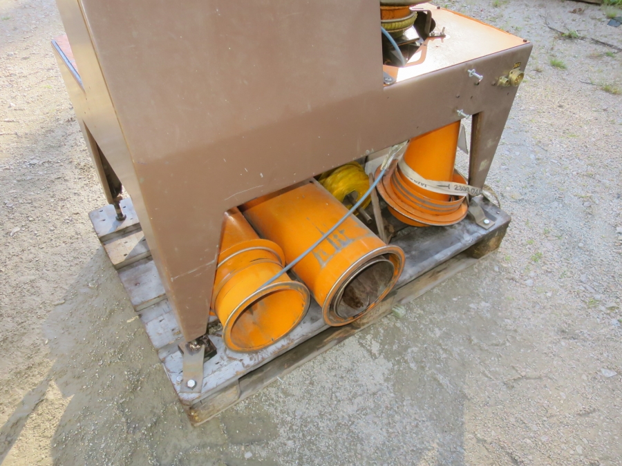 5235 Daumar weigher and Xarpa net clipper