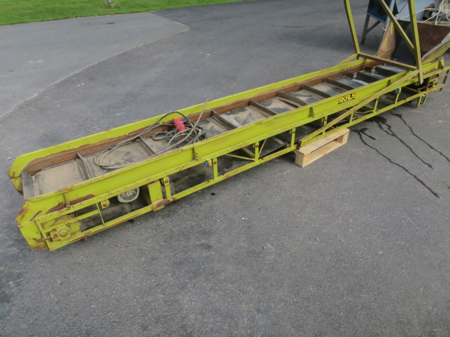 5237 Skals elevator 3900x450 mm