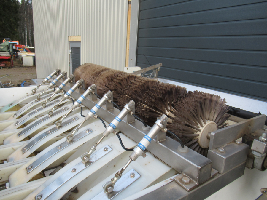 5289 Newtec bagger and weiger for BAKED POTATOES