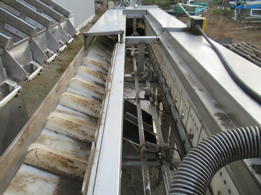 5289 Newtec bagger and weiger for BAKED POTATOES