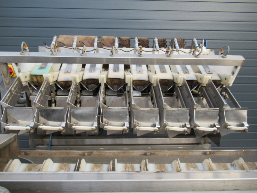 5289 Newtec bagger and weiger for BAKED POTATOES