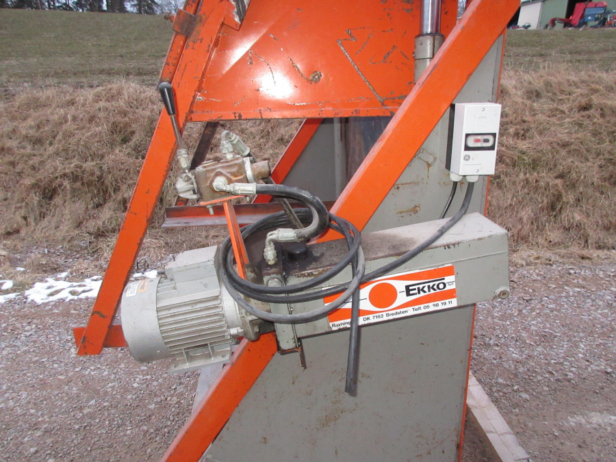 5352 EKKO lådvändare hydraulisk