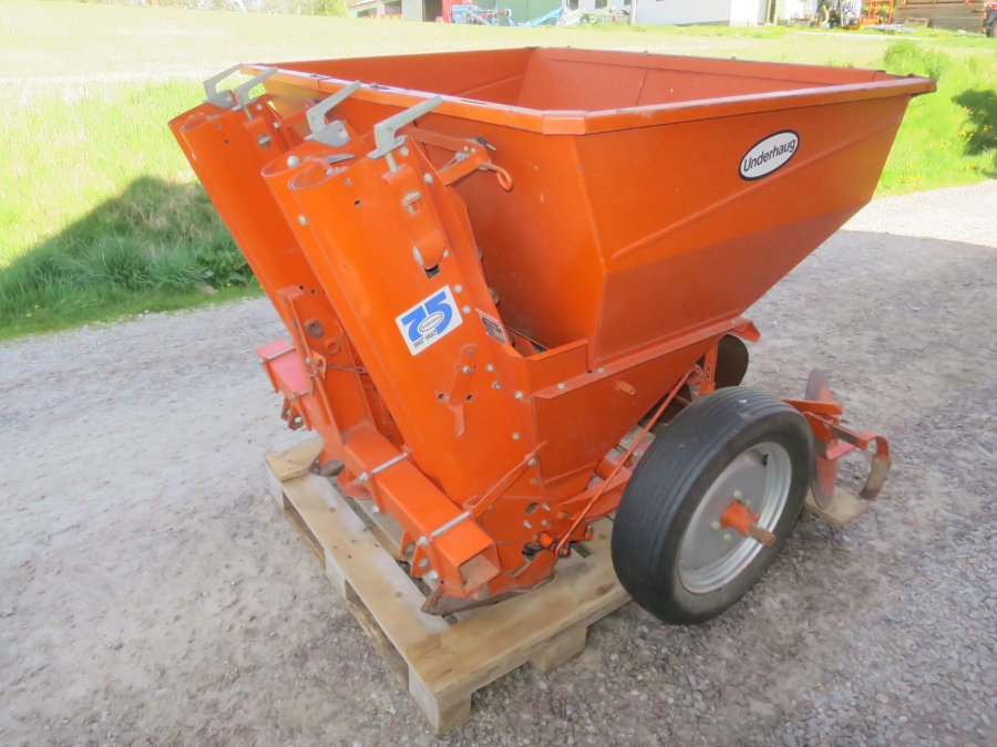 5365 Underhaug Potato planter 2 row