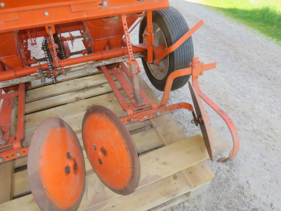 5365 Underhaug Potato planter 2 row