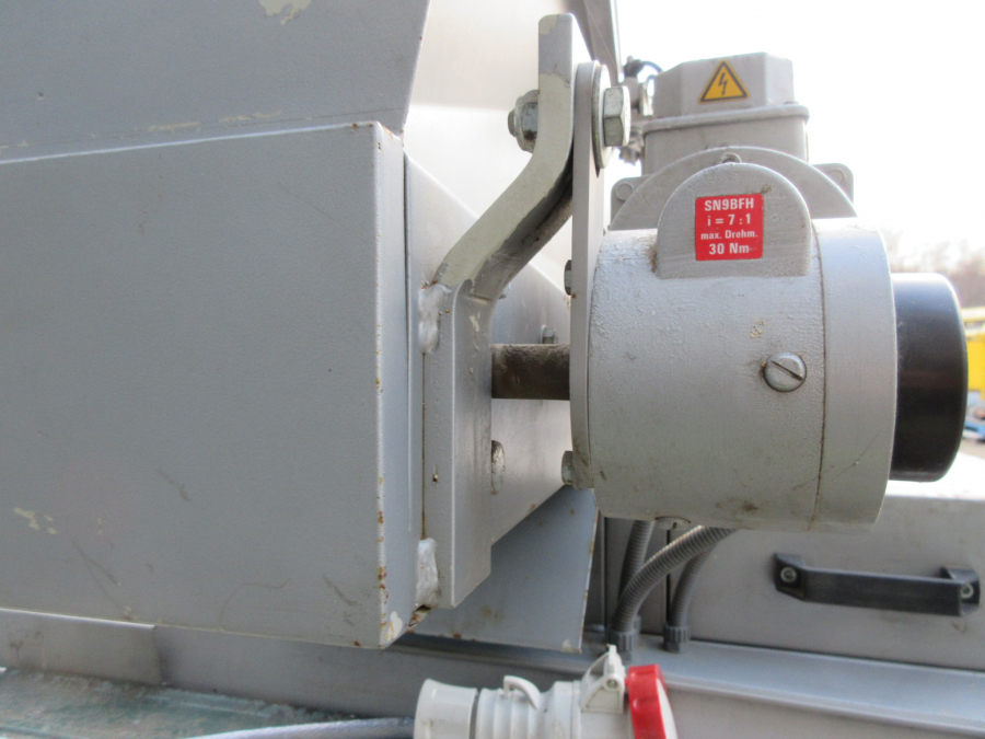 5429 Upmatic 4315 paper bagger for potato bags