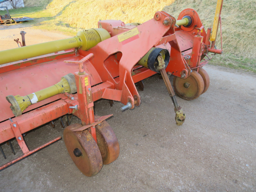 5593 Grimme DF3000 rotary hiller