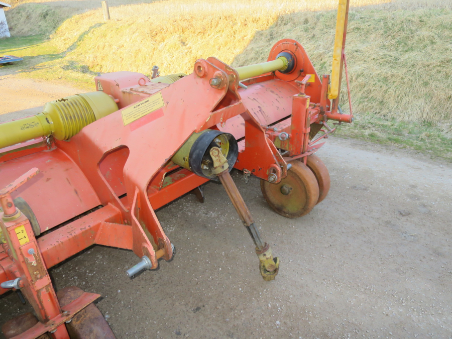 5593 Grimme DF3000 rotary hiller