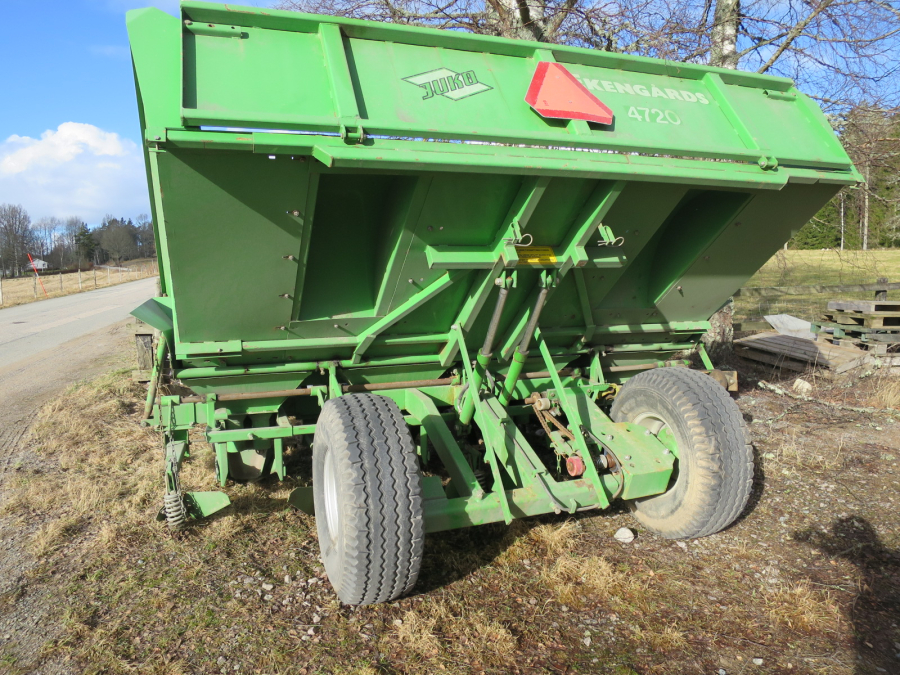 5601 Juko Ekengårds Potatissättare 4720 4 rad