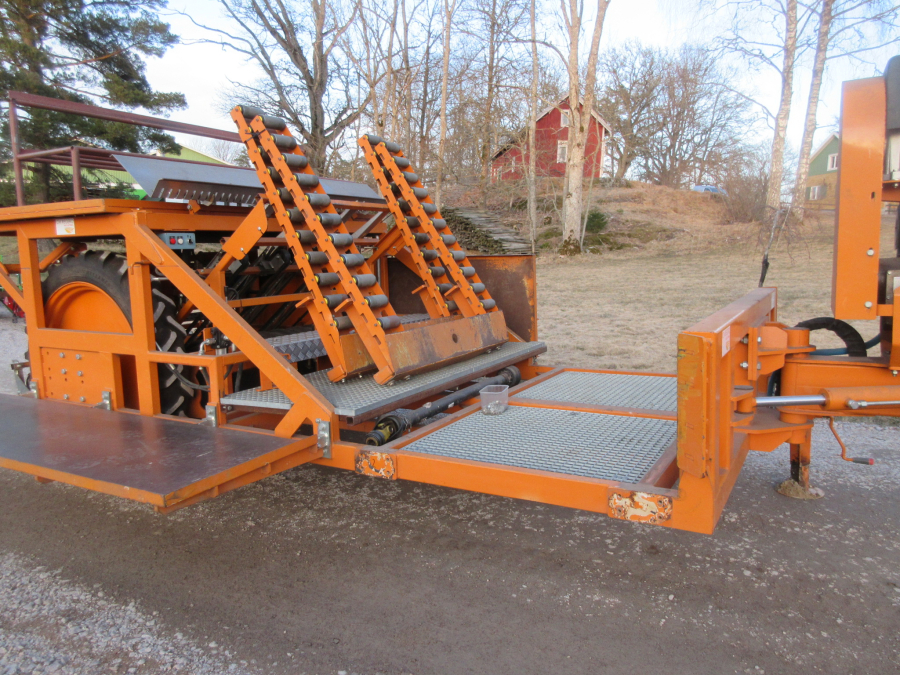 5615 Regero block transplanter planting machine 4 row