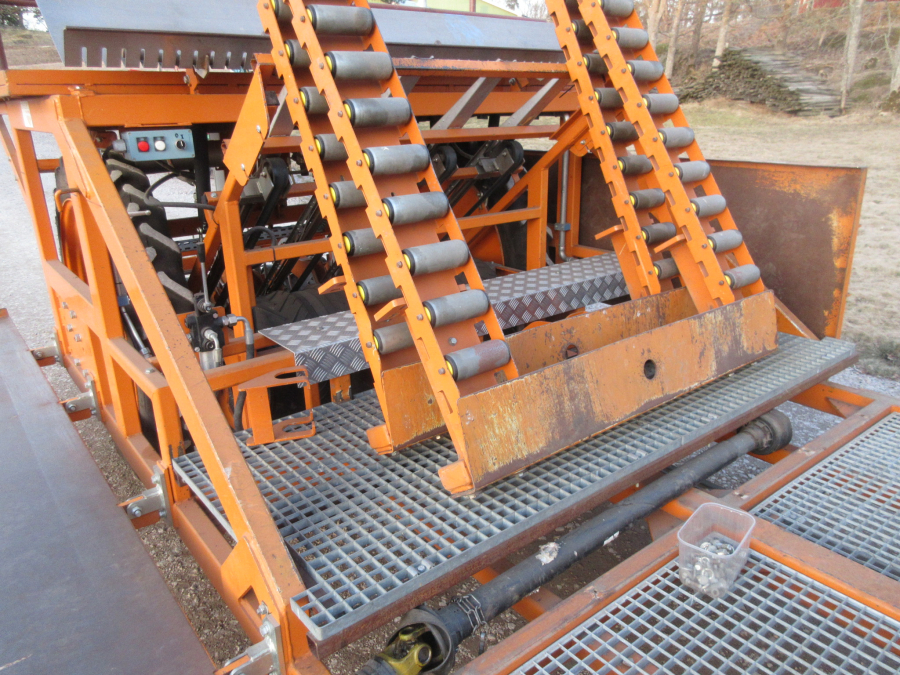 5615 Regero block transplanter planting machine 4 row