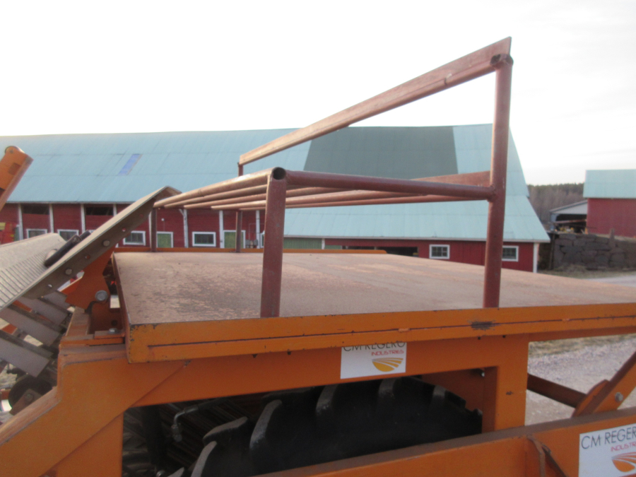 5615 Regero block transplanter planting machine 4 row