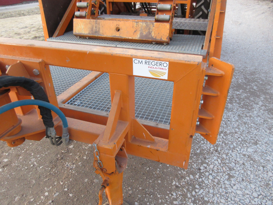 5615 Regero block transplanter planting machine 4 row