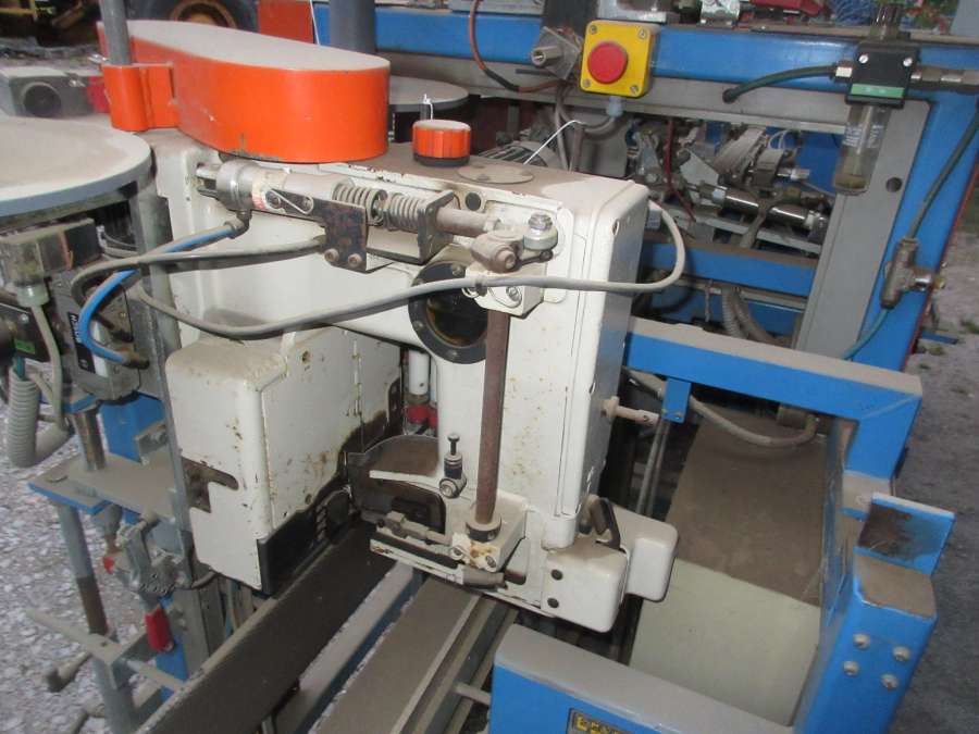 5684 Newtec 2009 / EMVE BE 5000 weigher and paperbagger
