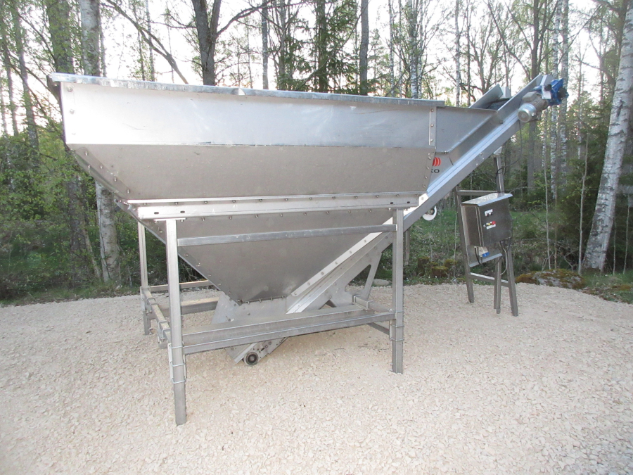5825 EKKO feeding bunker STAINLESS STEEL