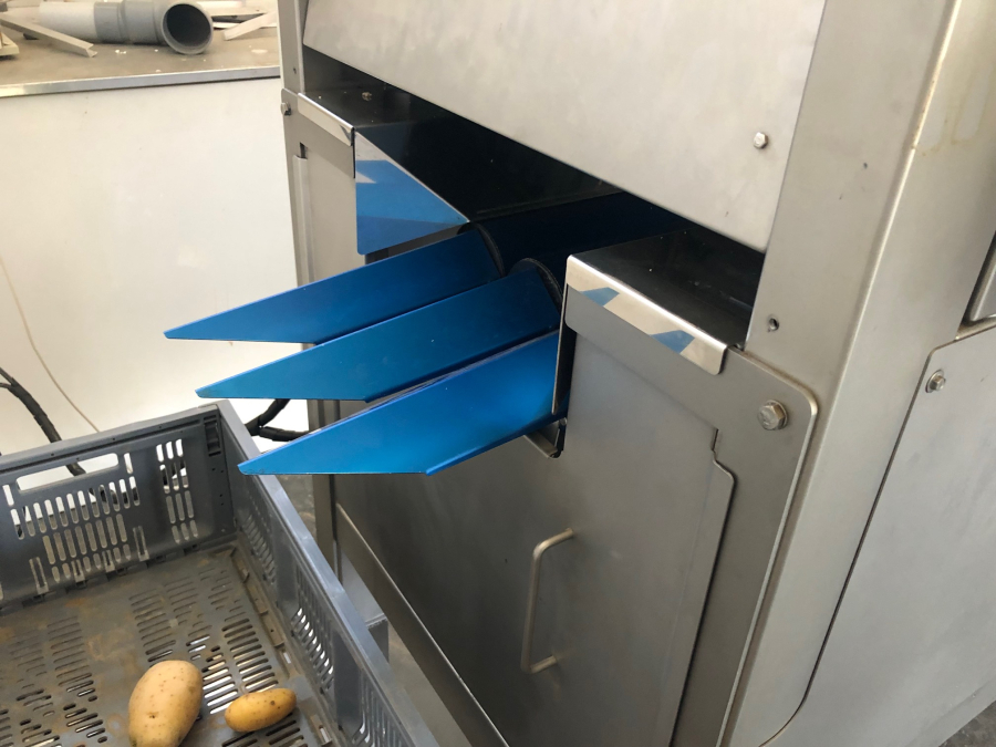 5845 Newtec Celox potato optical sorter