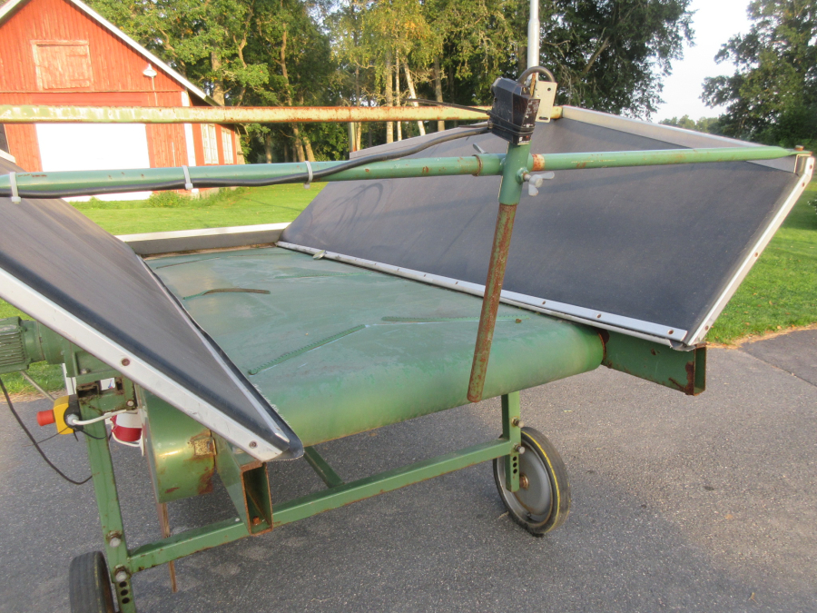 5884 Schouten feeding bunker