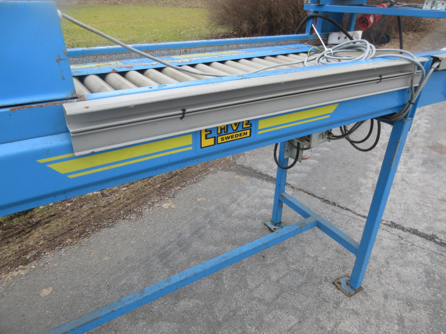 6022 EMVE roller table 2200x500