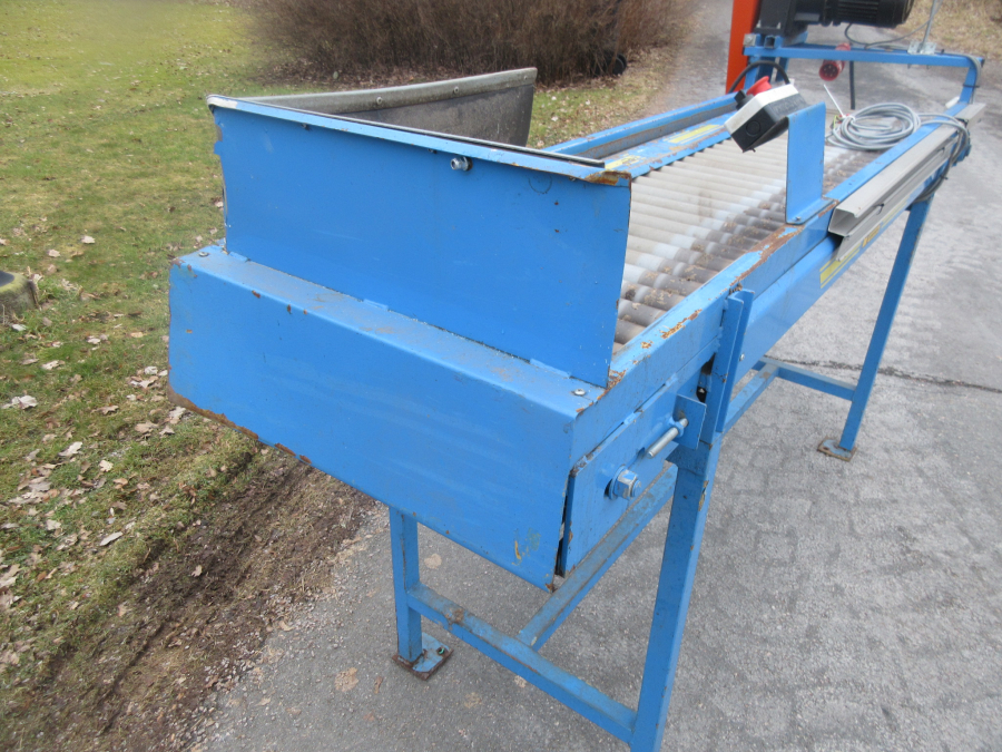 6022 EMVE roller table 2200x500