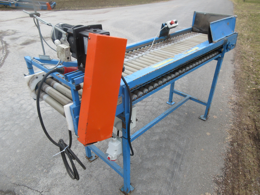 6022 EMVE roller table 2200x500