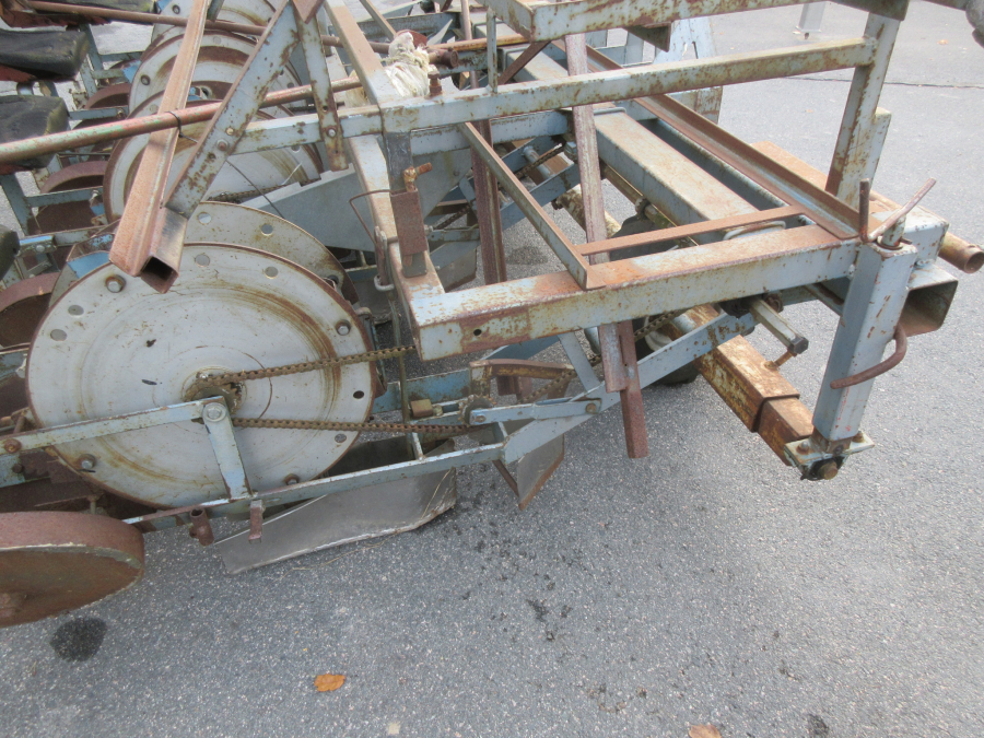6052 Perdu planteringsmaskin 4 rad