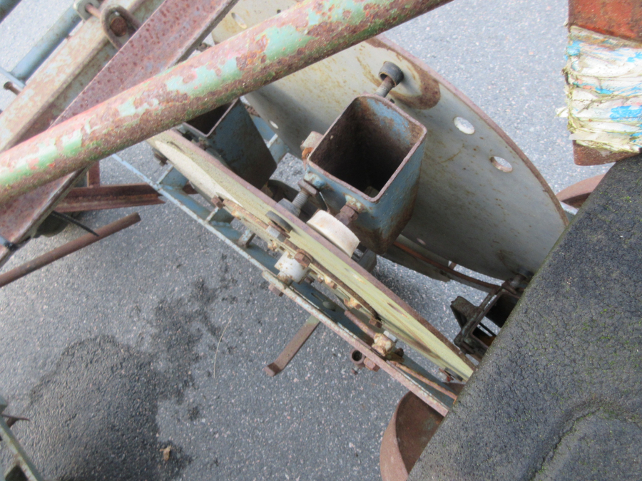 6052 Perdu planteringsmaskin 4 rad