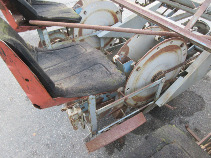 6052 Perdu planteringsmaskin 4 rad