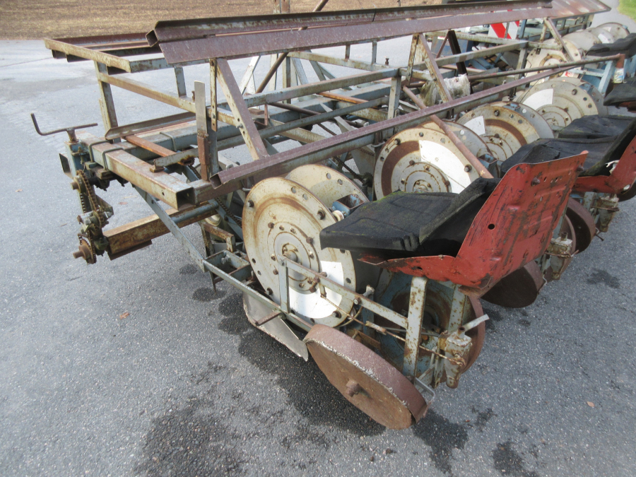 6052 Perdu planteringsmaskin 4 rad