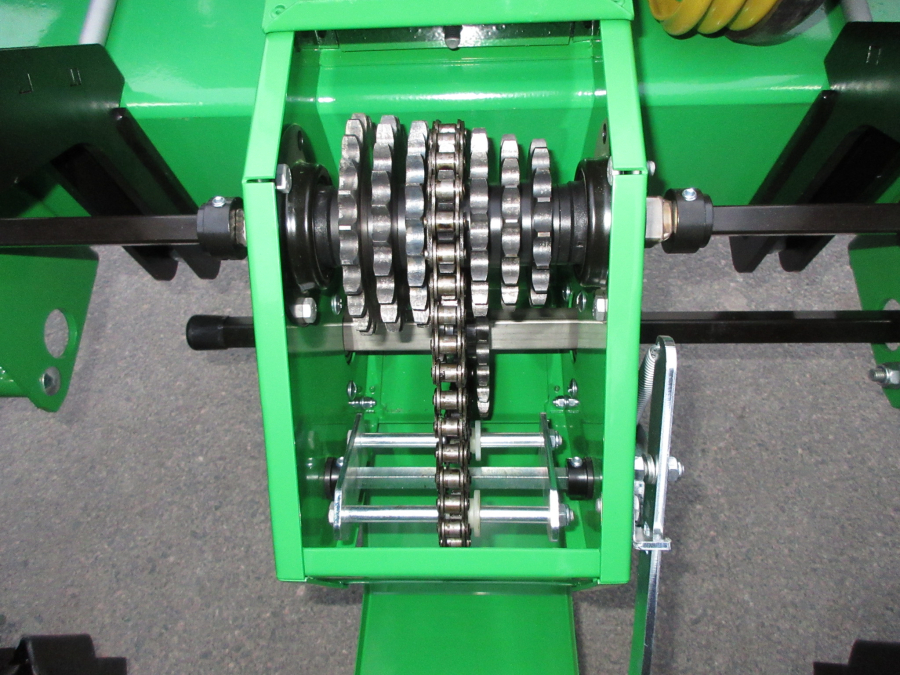 6150 Sfoggia Gamma plus precision seeder for corn 