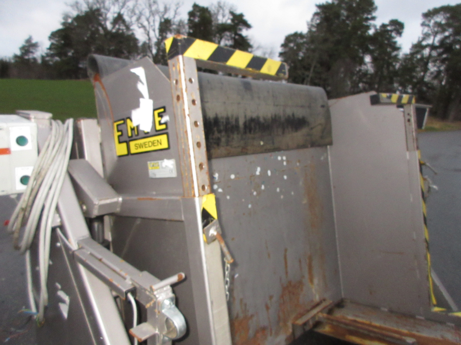6221 EMVE BT800 box turner