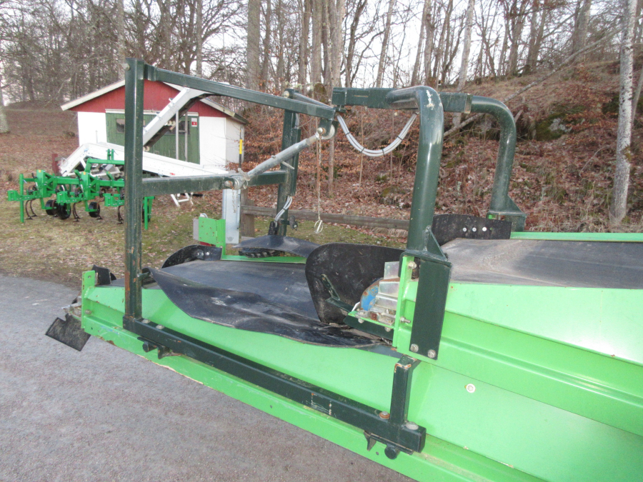 6275 Miedema TAT 161 Farmer duo conveyor