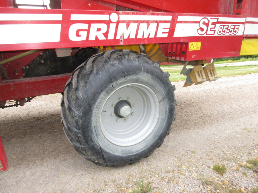 6281 Grimme SE85-55 potato harvester