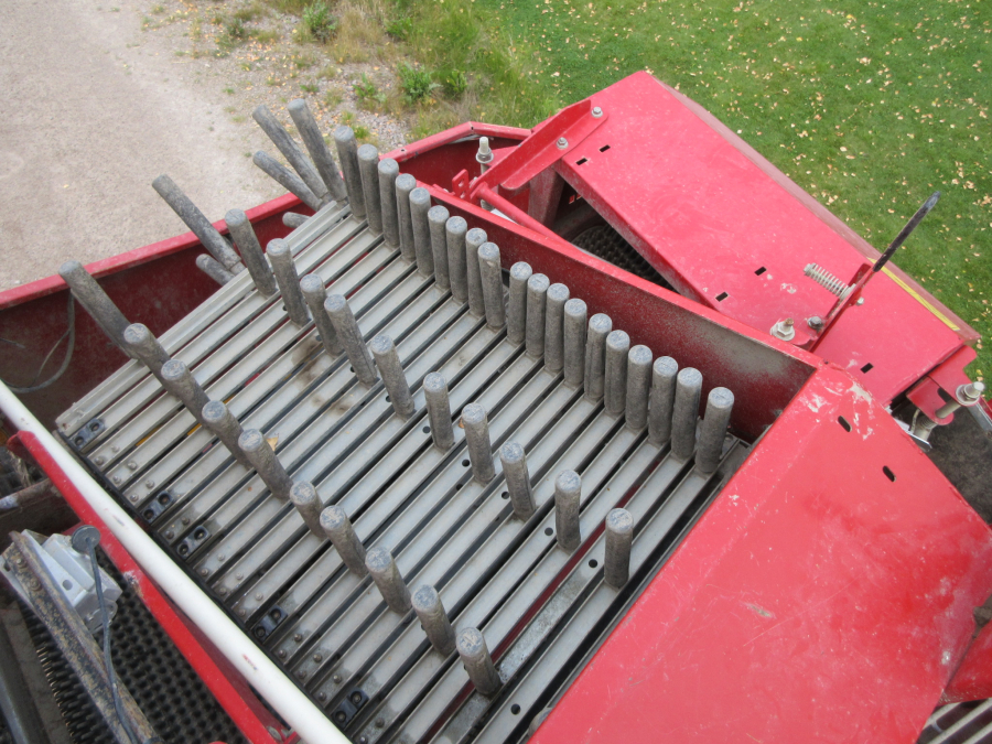 6281 Grimme SE85-55 potato harvester