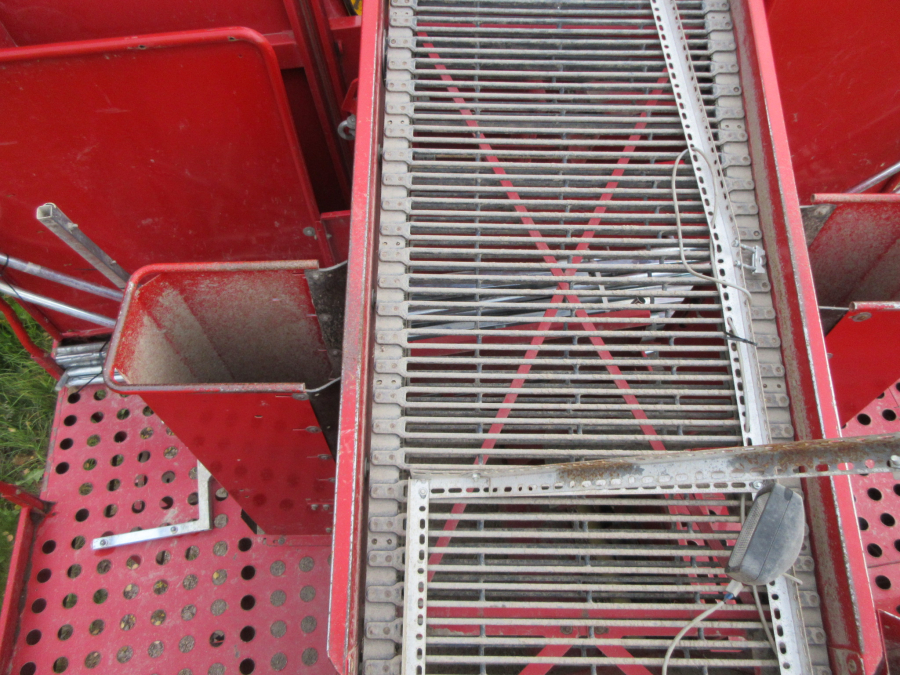 6281 Grimme SE85-55 potato harvester