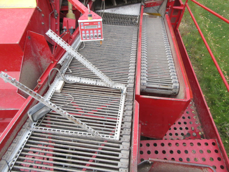 6281 Grimme SE85-55 potato harvester