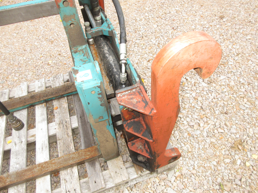 6310 Box turner side tipping volvo attachment