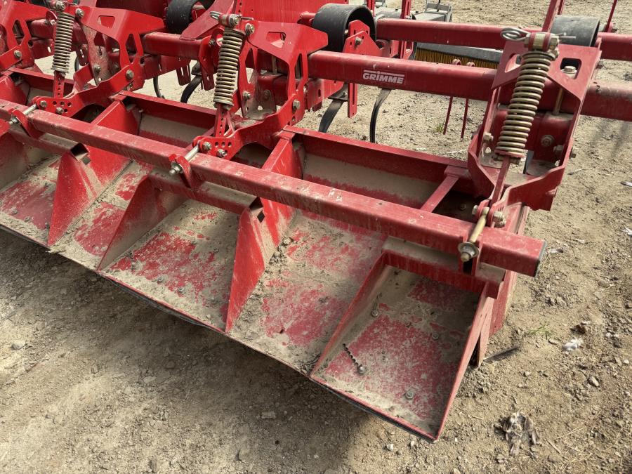 6321 Grimme GH ridger 4 row