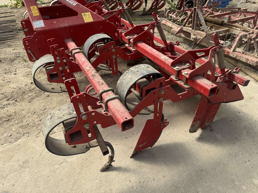 6321 Grimme GH ridger 4 row