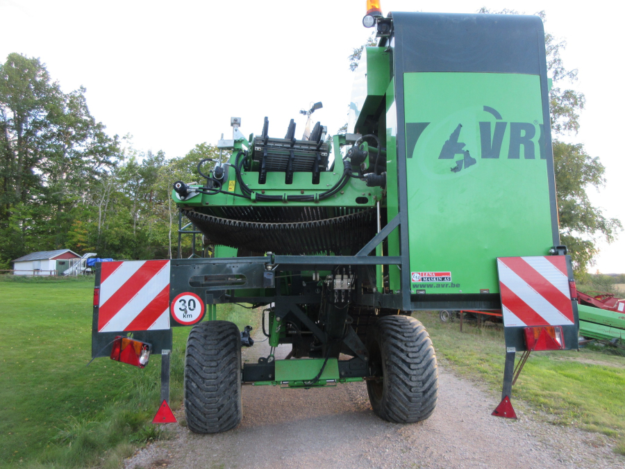 6322 AVR 6100 potato harvester