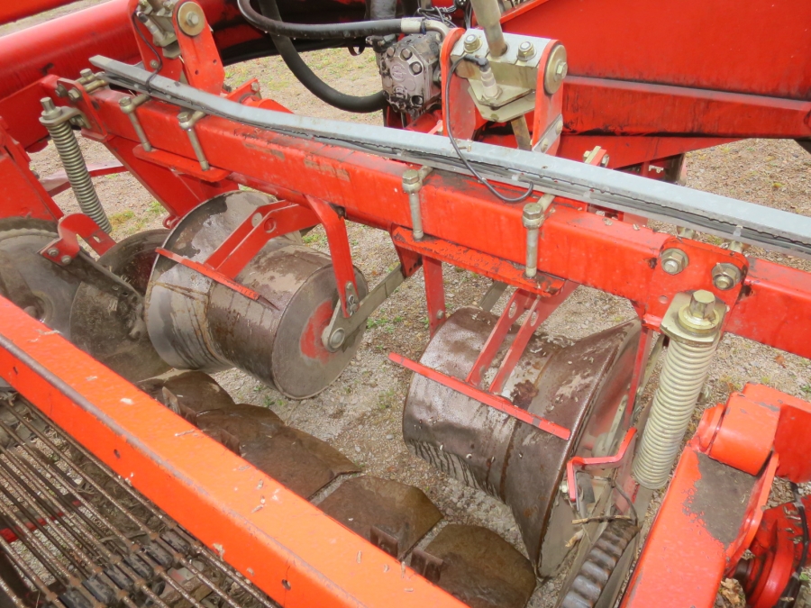 3516 Grimme DL1500 potato harvester 2 row