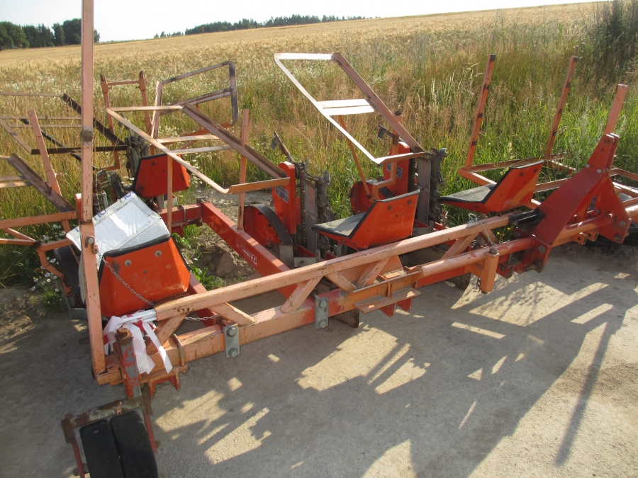 3623 Checchi Magli Fox planting machine 4 row
