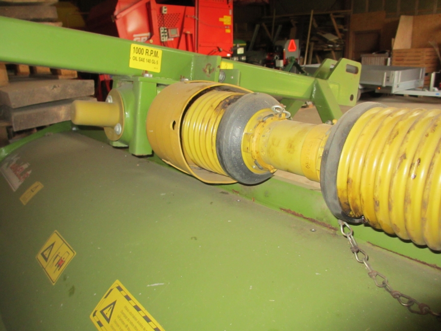3717 Baselier haulm topper 2 row