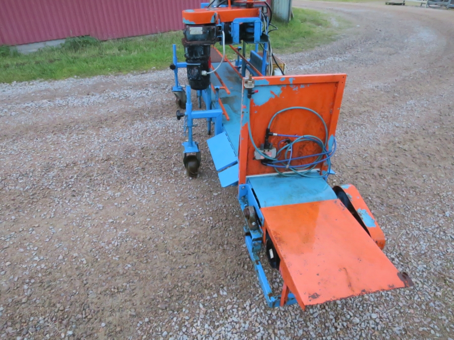 3779 Emve sylinje