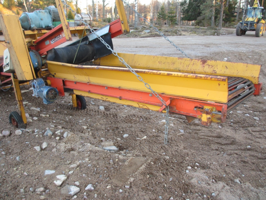 3821 Climax receiving hopper