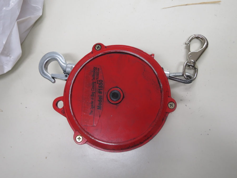 3908 Fischbein Stitcher hand model