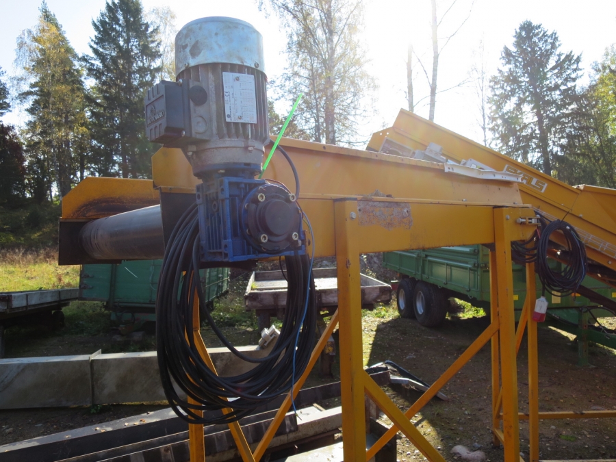 3910 SKALS conveyor 1400 x 650 mm