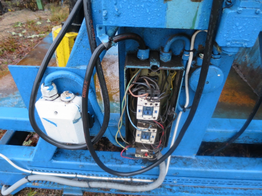 3916 EMVE box turner electrical 1600 mm boxes