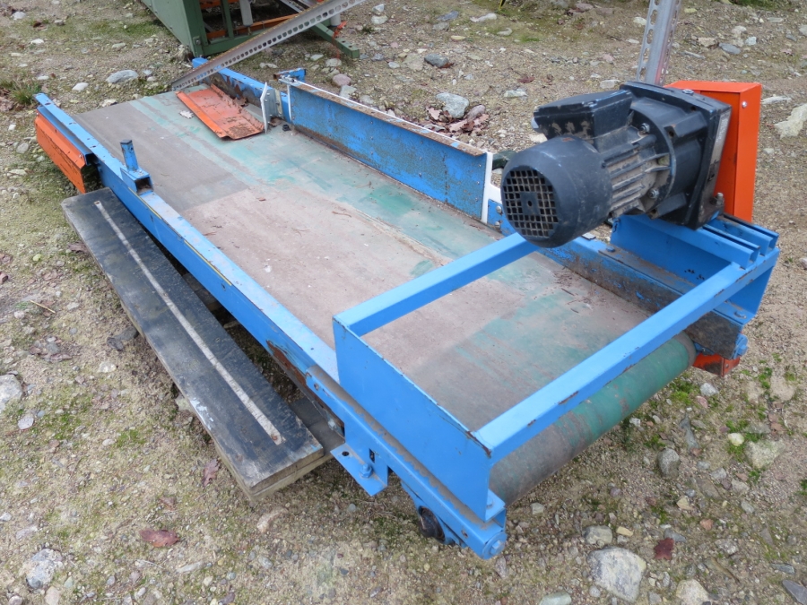 3944 EMVE conveyor 2200x550 mm